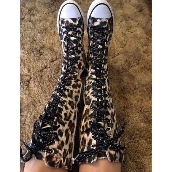 Sold! - Picture 4 of 8